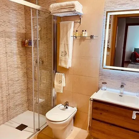 Centrico Y De Diseno Con Parking